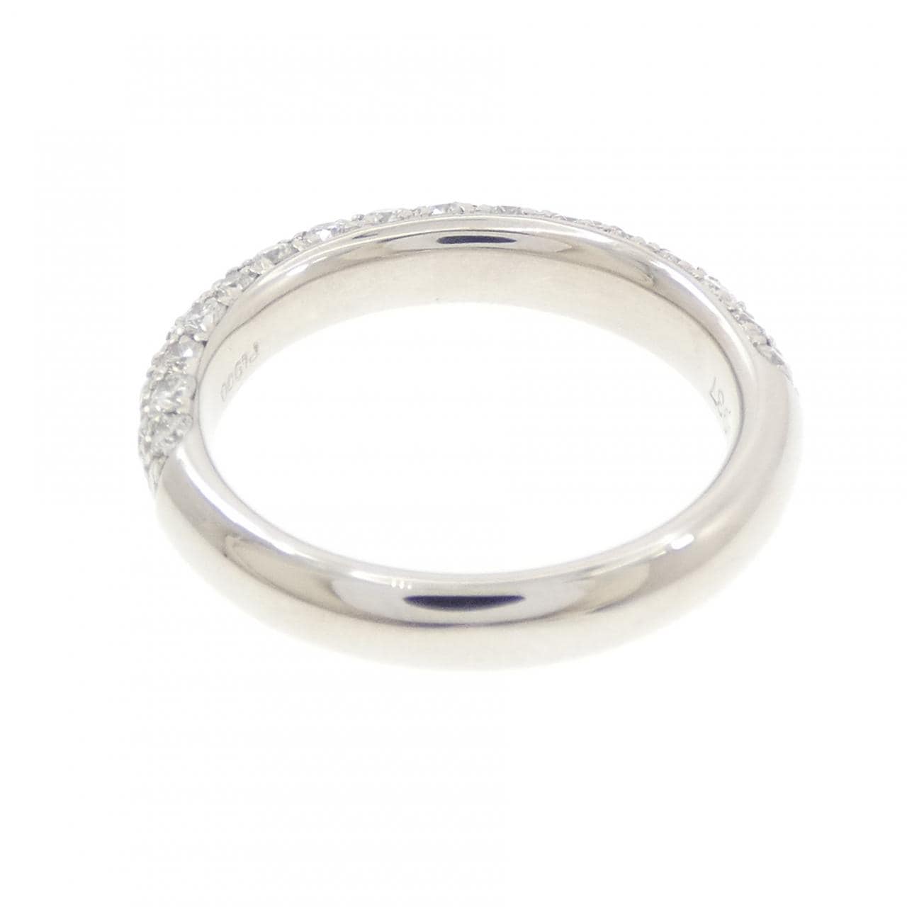 PT900密镶钻石戒指，0.937克拉