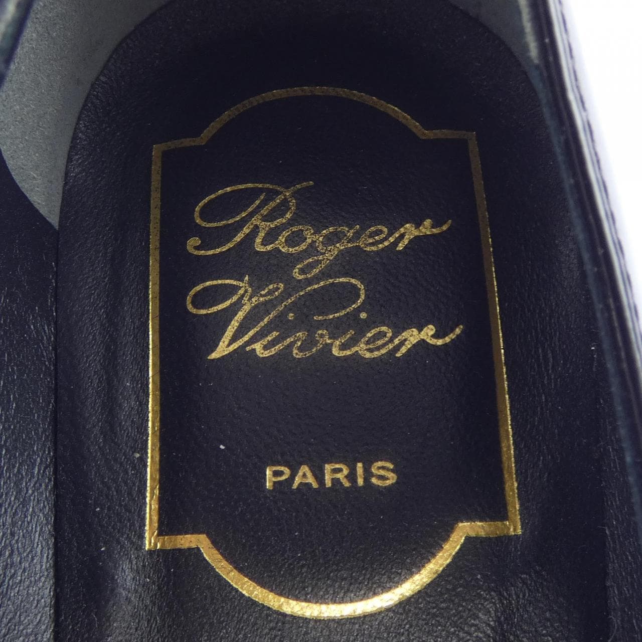 ロジェヴィヴィエ ROGER VIVIER パンプス