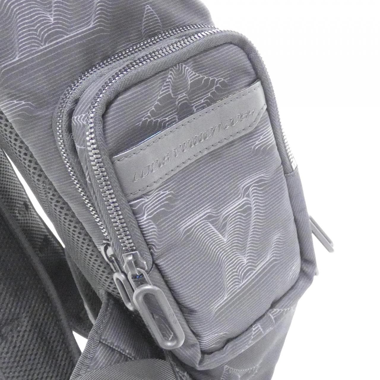 LOUIS VUITTON VUITTON 2054 Mountain 背包 M45603双肩包