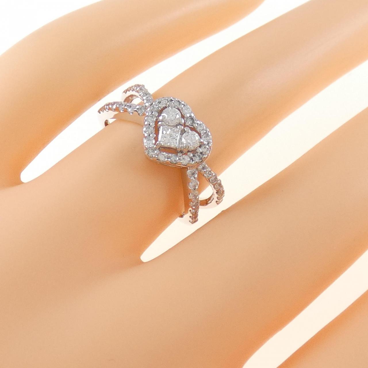 K18WG 心形钻石戒指 0.56CT