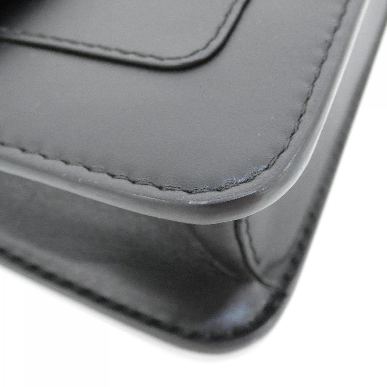 ブルガリ SERPENTI FOREVER 291859 チェーンウォレット