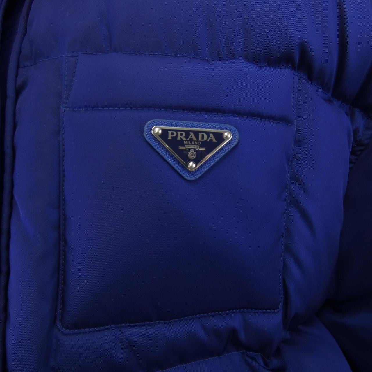 プラダ PRADA トライアングルロゴ 29X042 S222 1WQ8 ダウンジャケット
