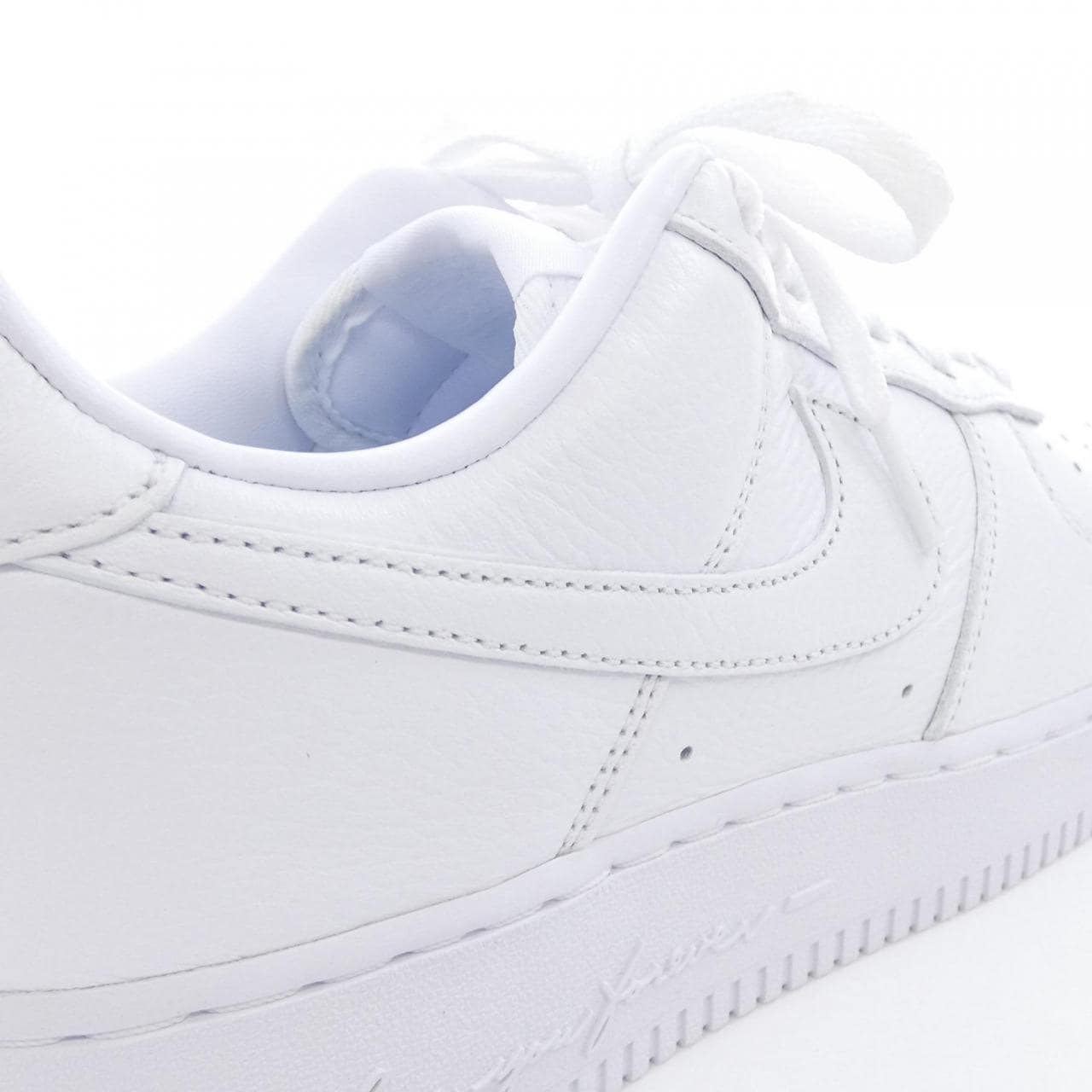 ナイキ NIKE CZ8065-100 スニーカー