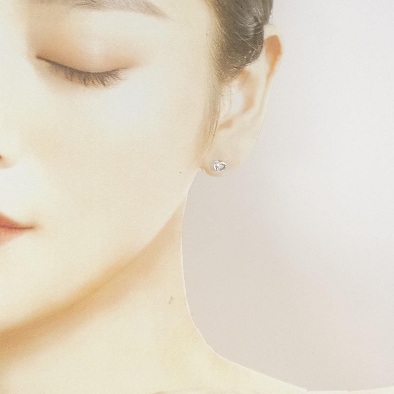 K18WG ハート ダイヤモンド ピアス