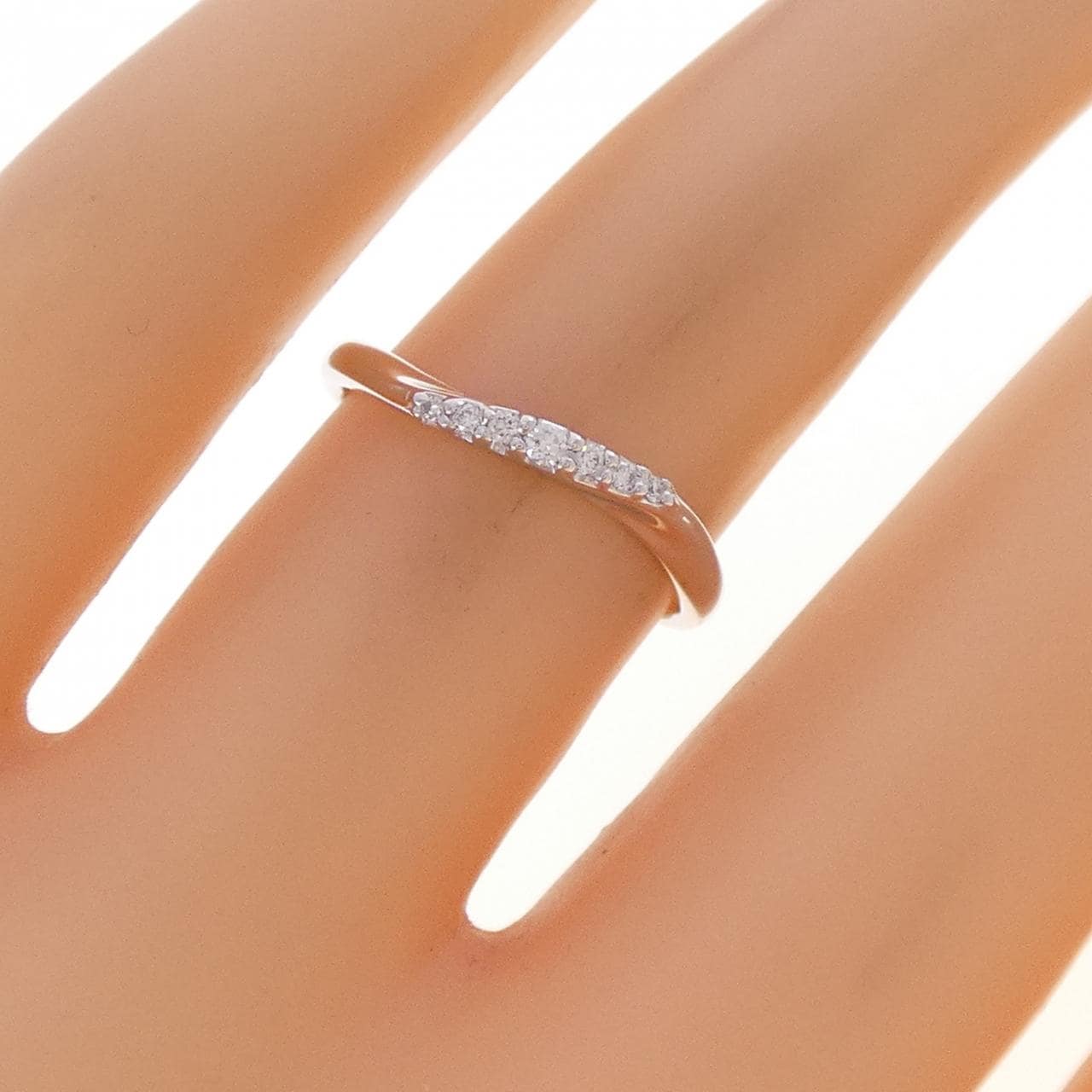 エテ ダイヤモンド リング 0.05CT