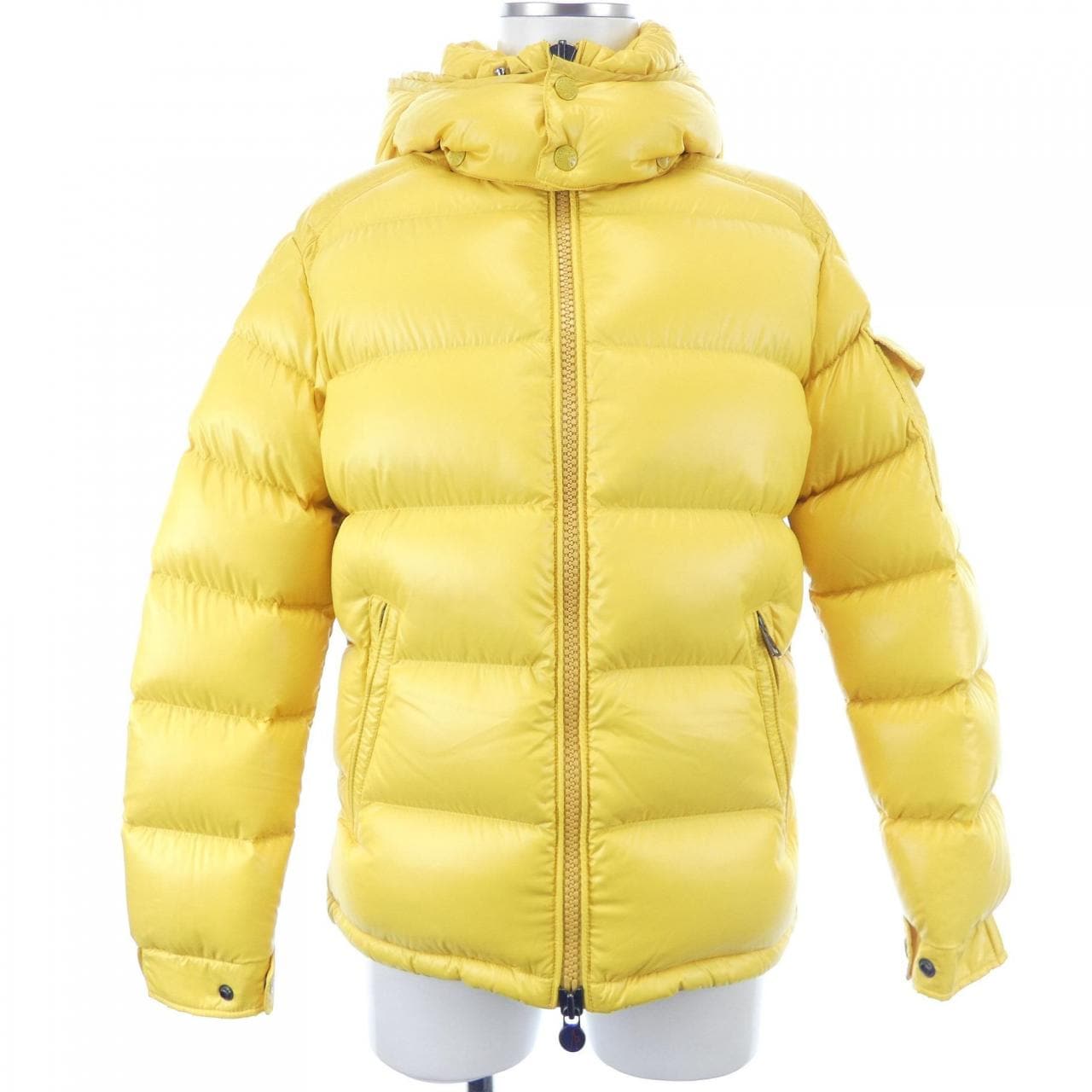 モンクレール MONCLER ダウンジャケット