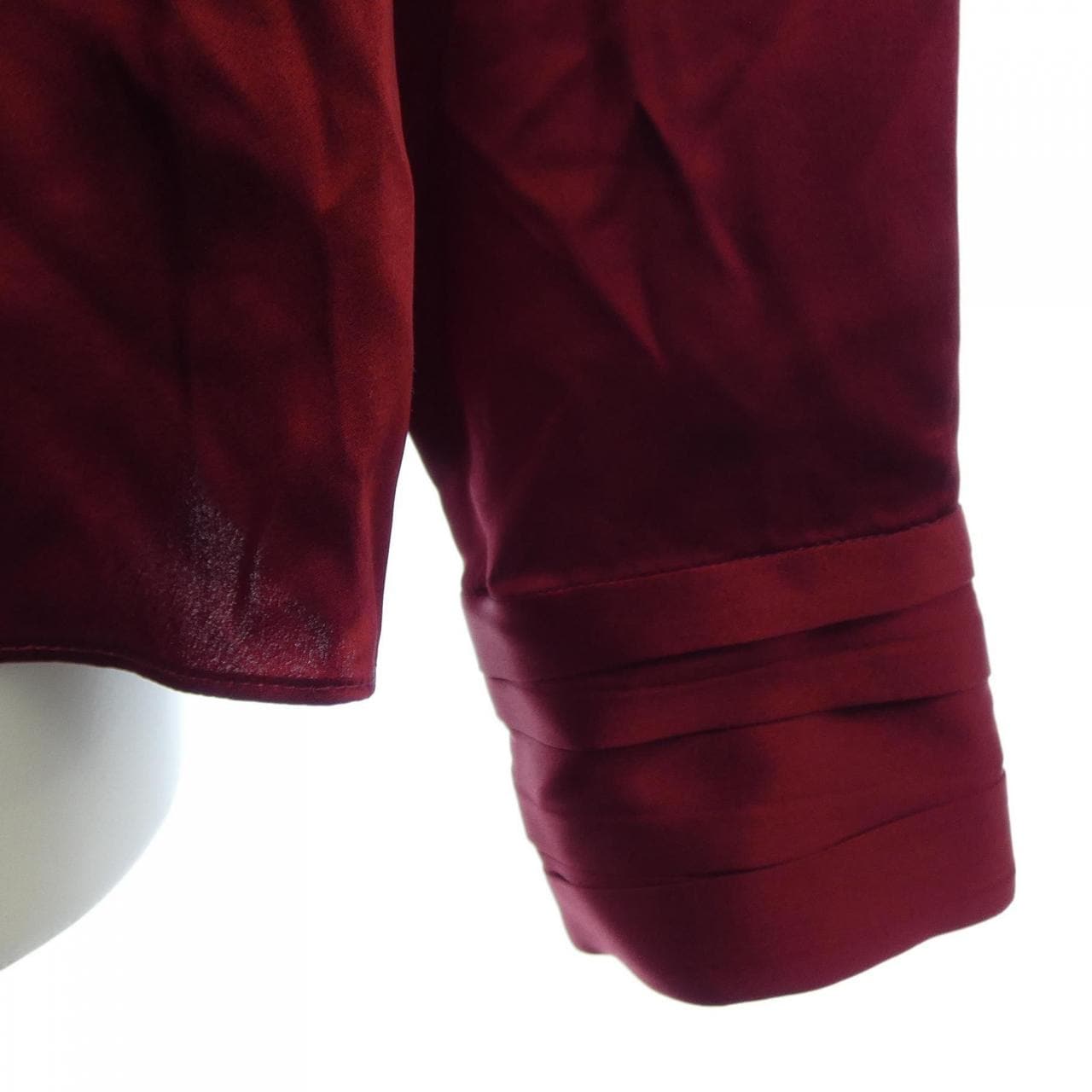 LILYSILK トップス