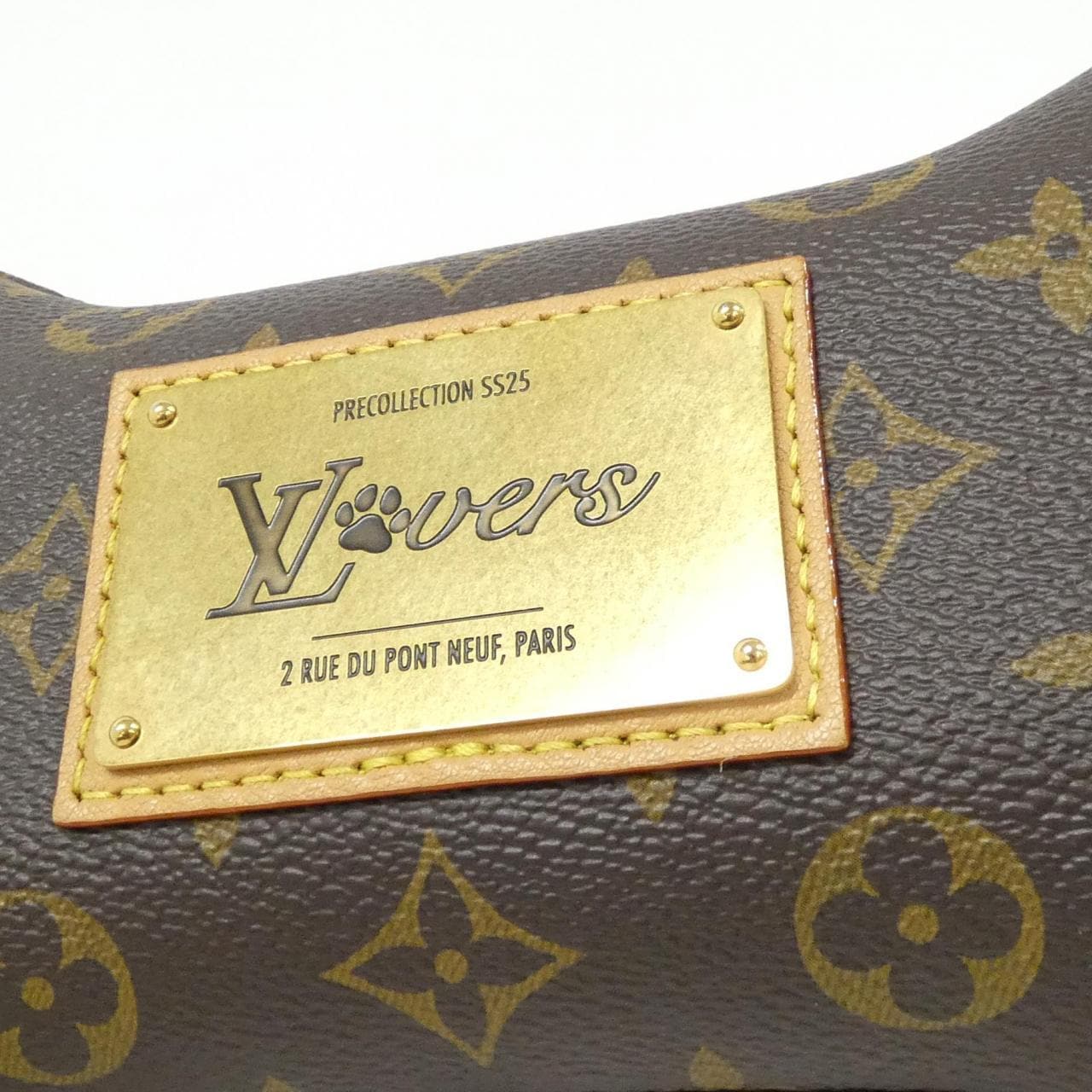 ルイヴィトン モノグラム(LV VERS) ボーン ウェアラブル ウォレット M12615 ショルダーバッグ