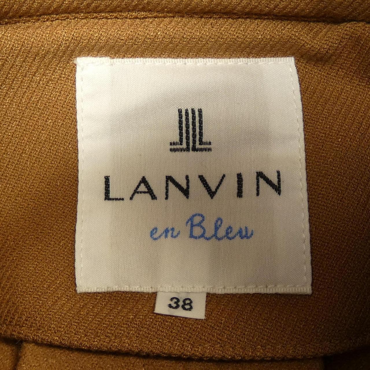 LANVIN on blue LANVIN en Bleu coat