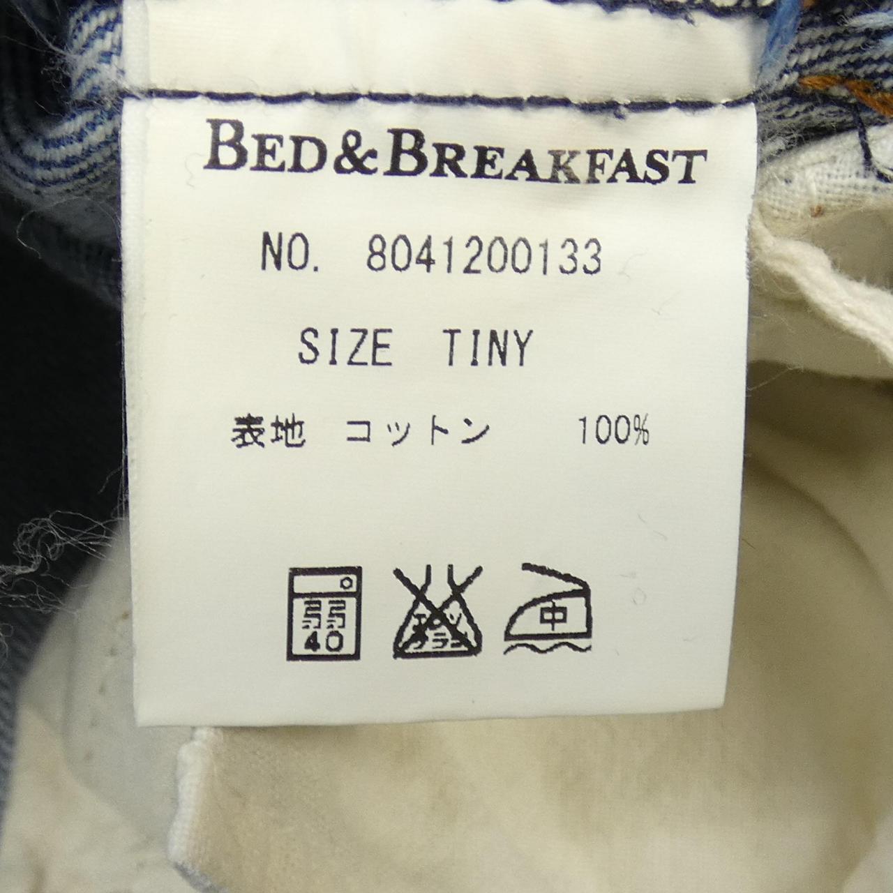 BED&BREAKFAST ジーンズ