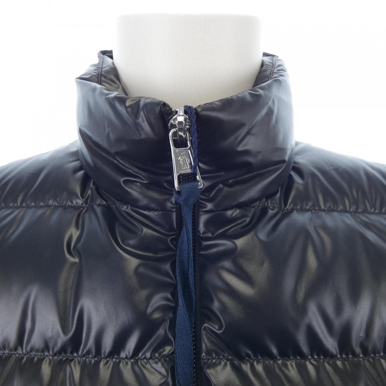 モンクレール MONCLER AUBE ダウンベスト