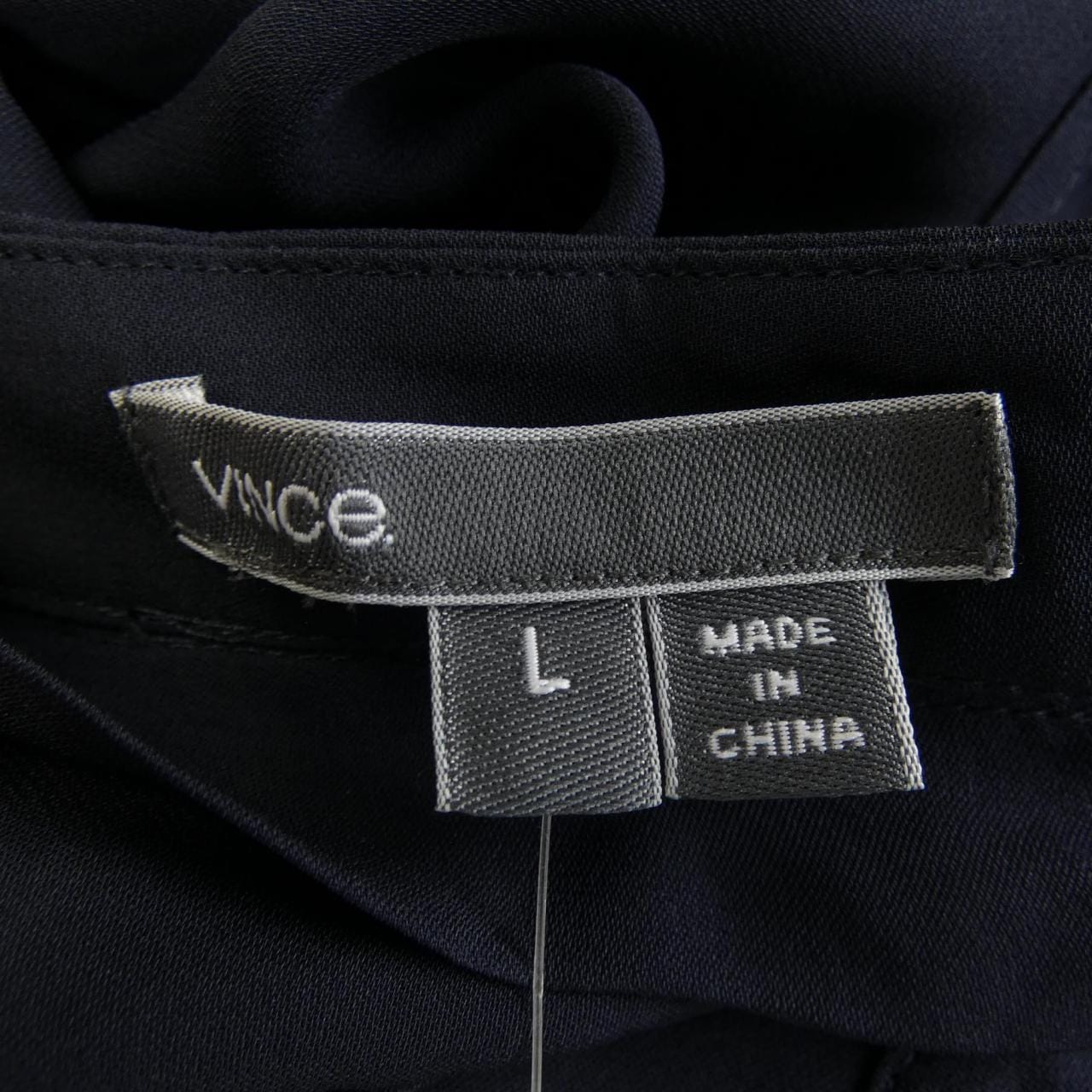 ヴィンス VINCE トップス