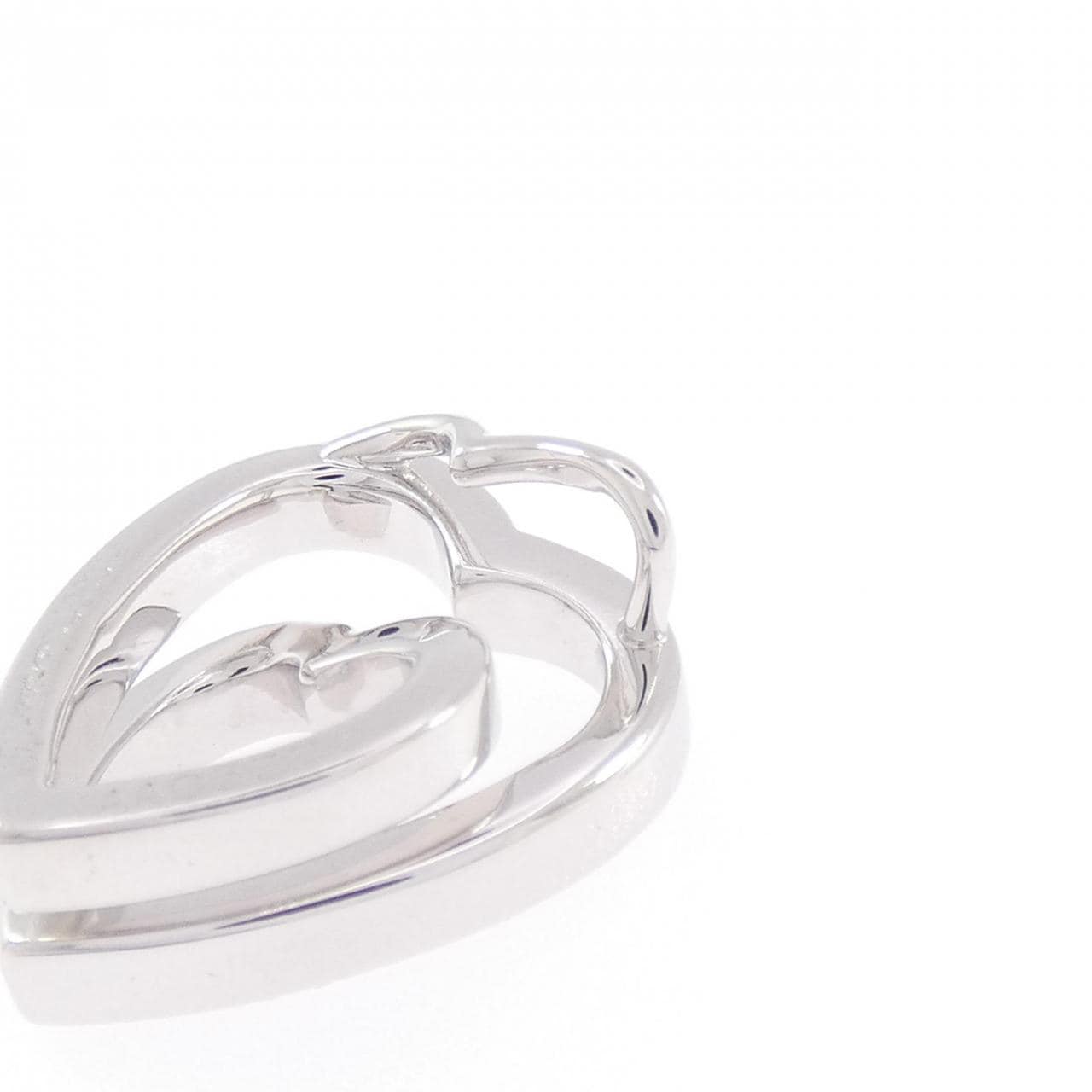 カルティエ インターレースハート ペンダント