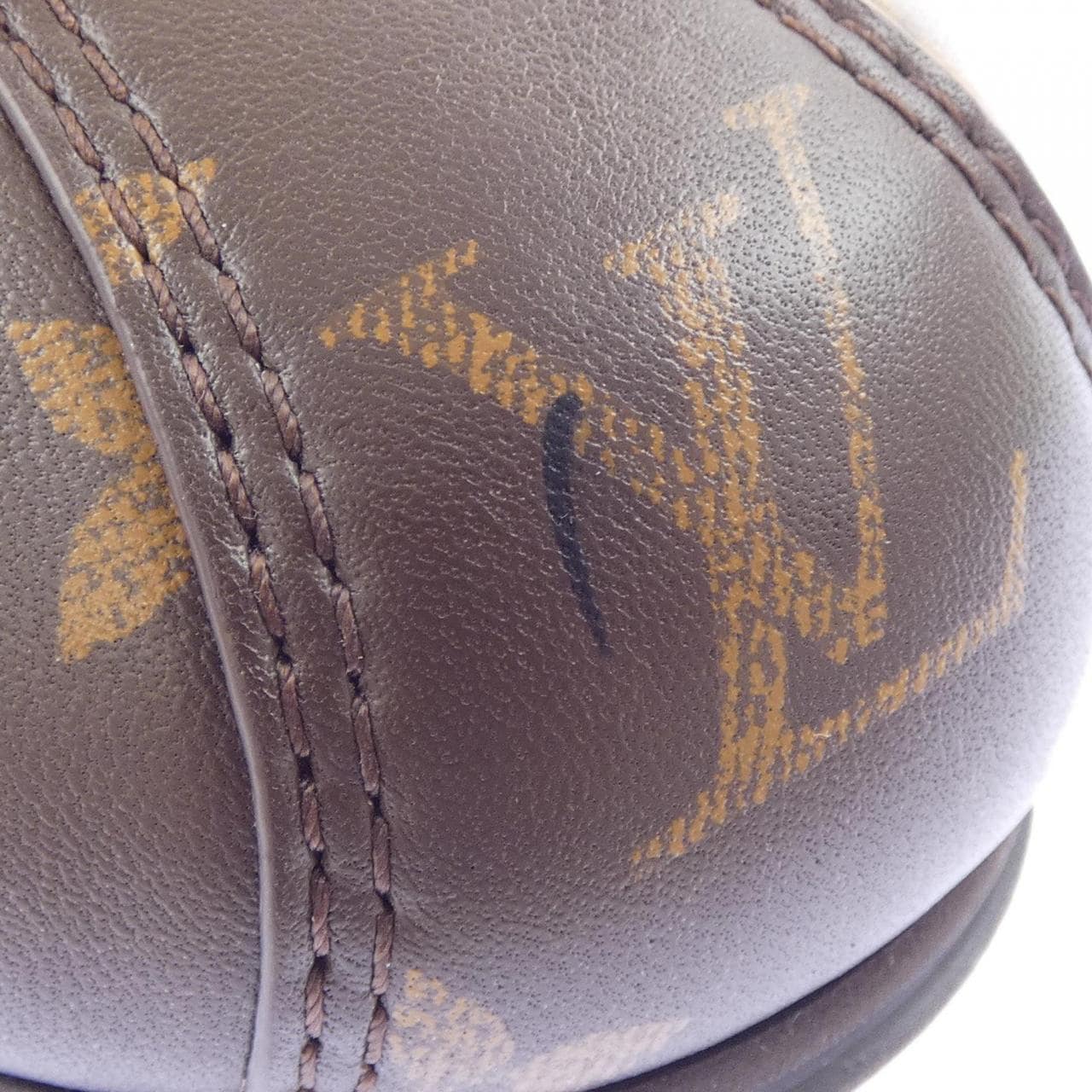 ルイヴィトン LOUIS VUITTON スニーカー