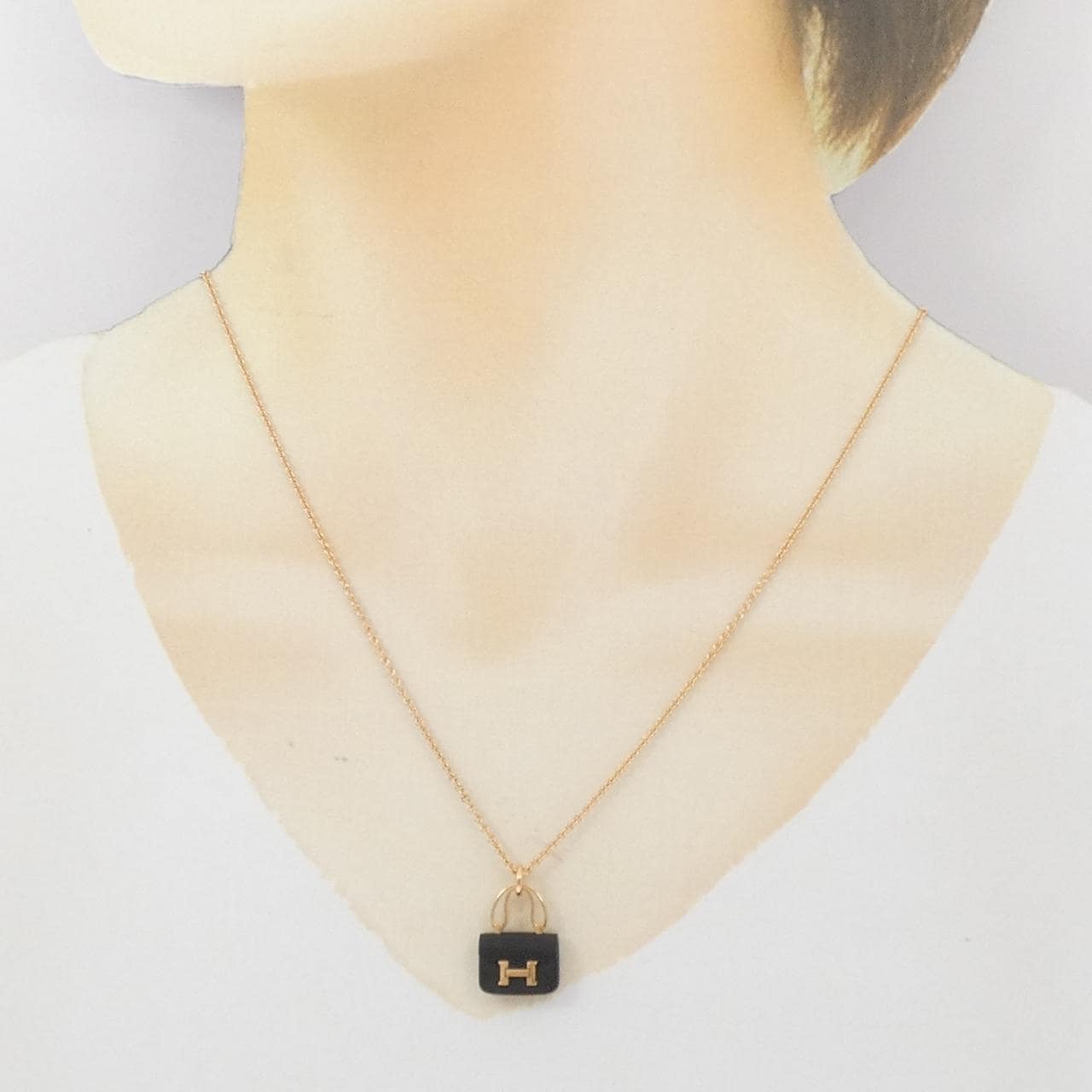 エルメス コンスタンス ネックレス