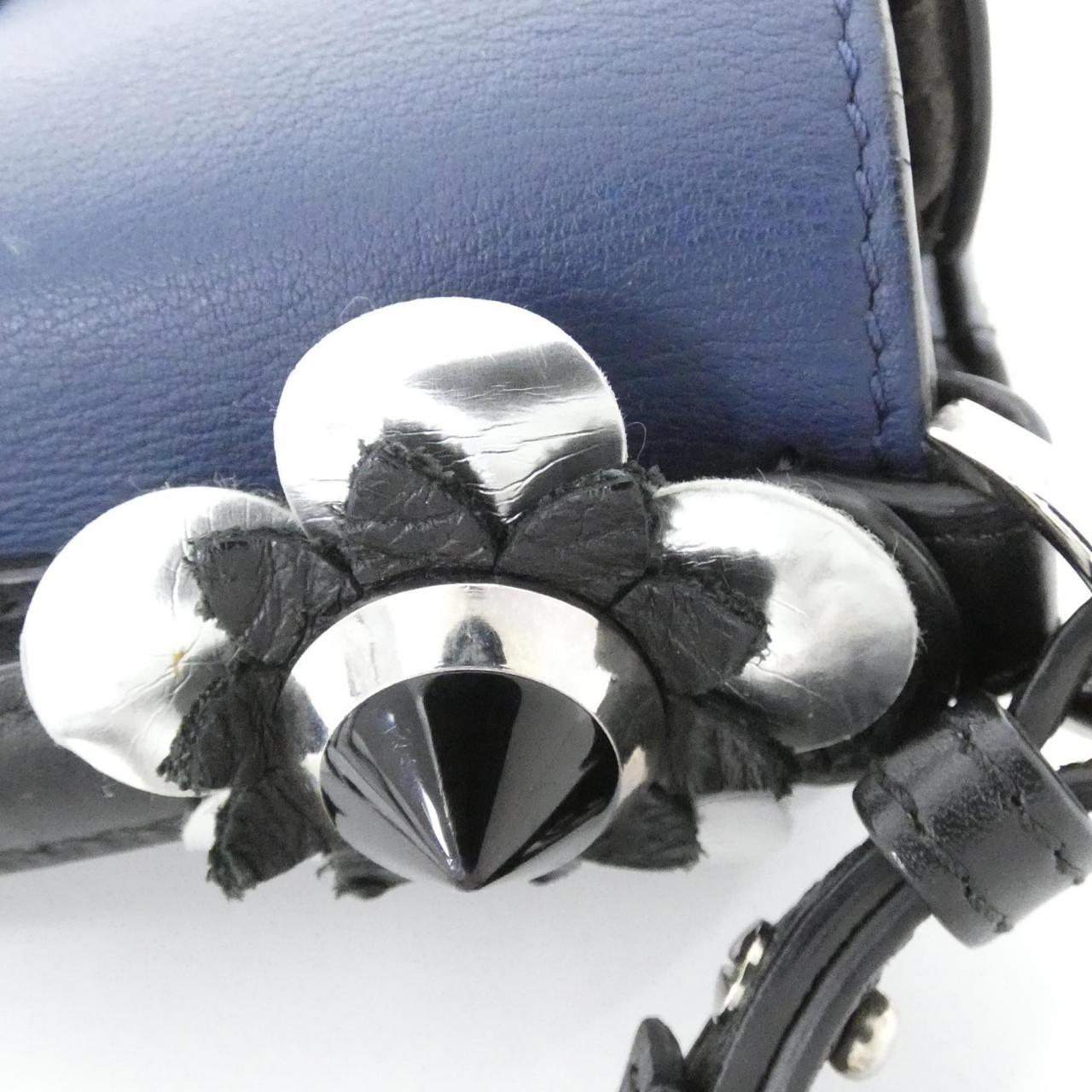 フェンディ ダブル マイクロ バゲット 8M0371 8LT バッグ