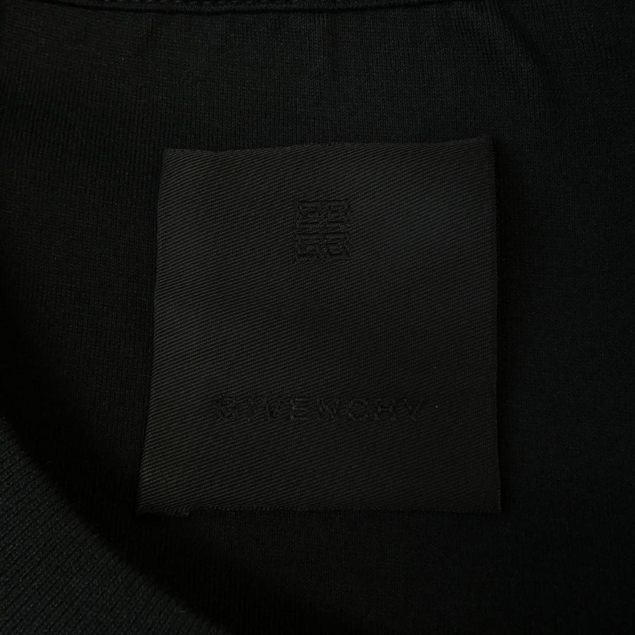 ジバンシー GIVENCHY BW70AS3Y9Z Tシャツ