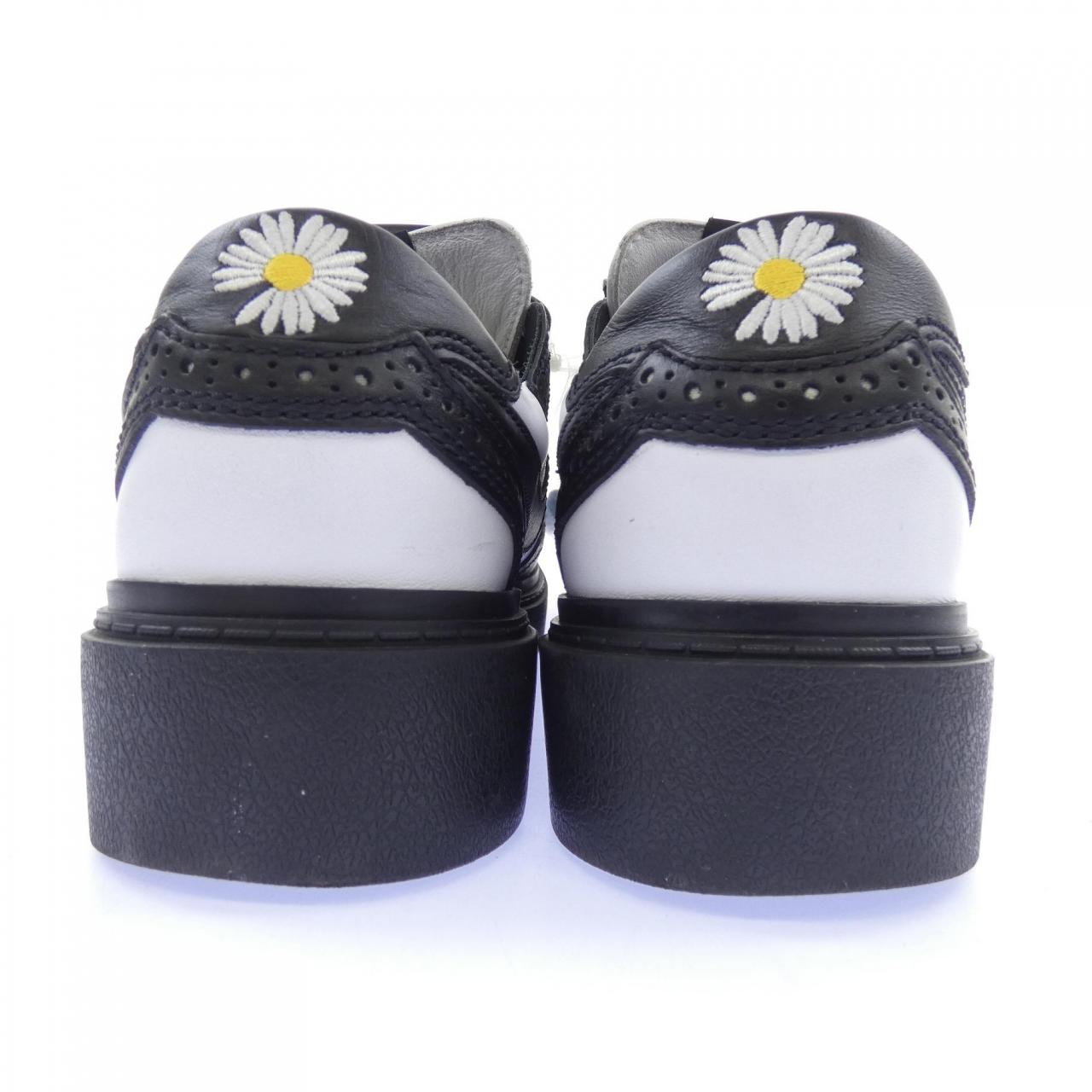 ナイキ NIKE DH2482 101 スニーカー