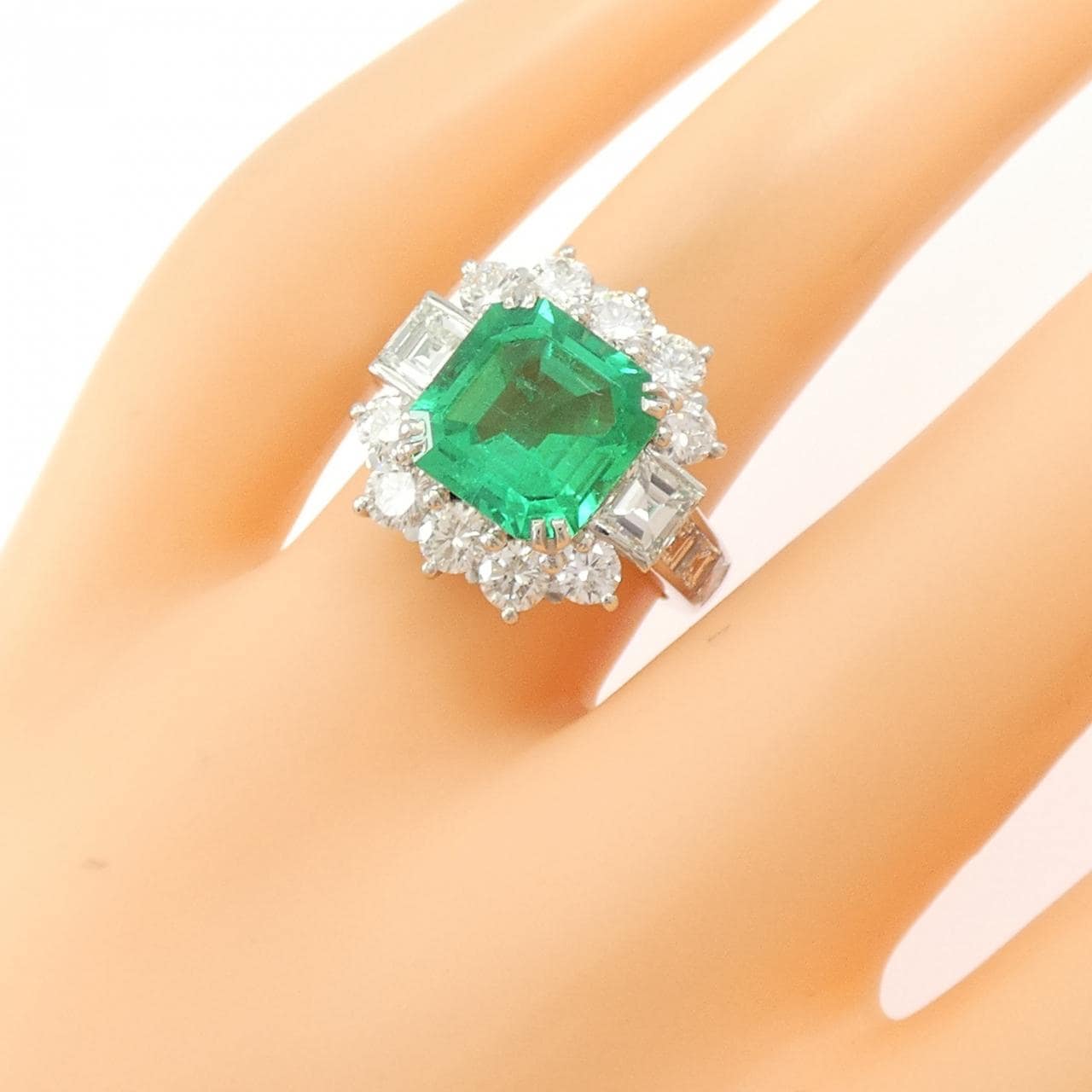 PT900 エメラルド リング 3.37CT