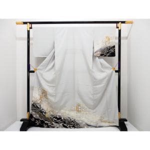 【未使用品】訪問着　友禅金彩加工　刺繍入り　身幅Ｌ寸