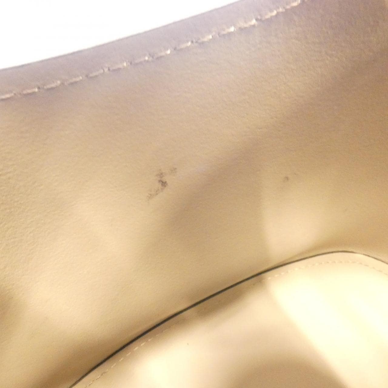 クロエ アビー ミディアム CHC20SS222 C44 バッグ