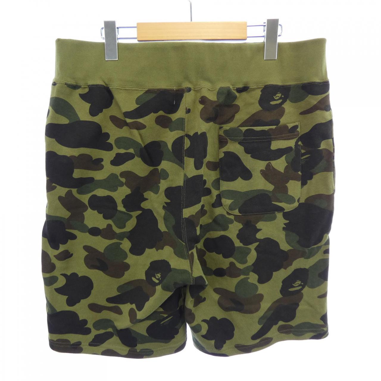アベイシングエイプ A BATHING APE ショートパンツ