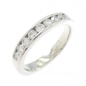 PT900 ハーフエタニティ ダイヤモンド リング 0.67CT