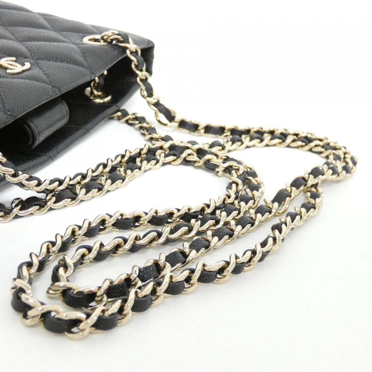 シャネル タイムレスクラシック ライン AP4423 チェーンクラッチ