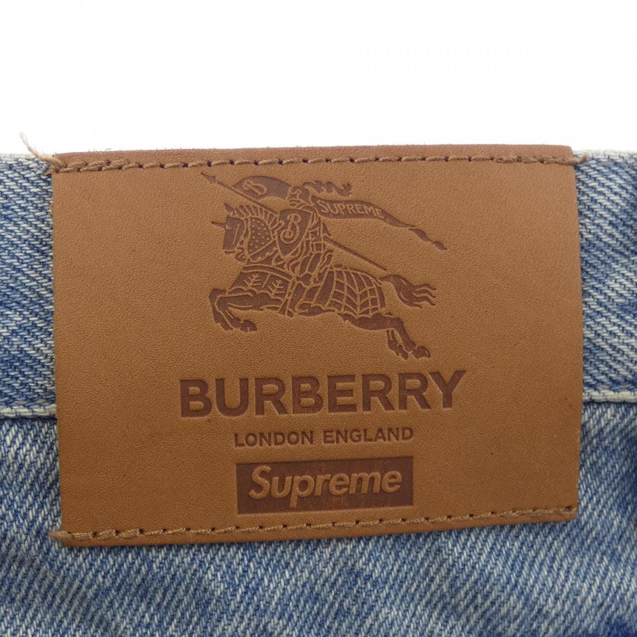 シュプリーム SUPREME BURBURRY ジーンズ
