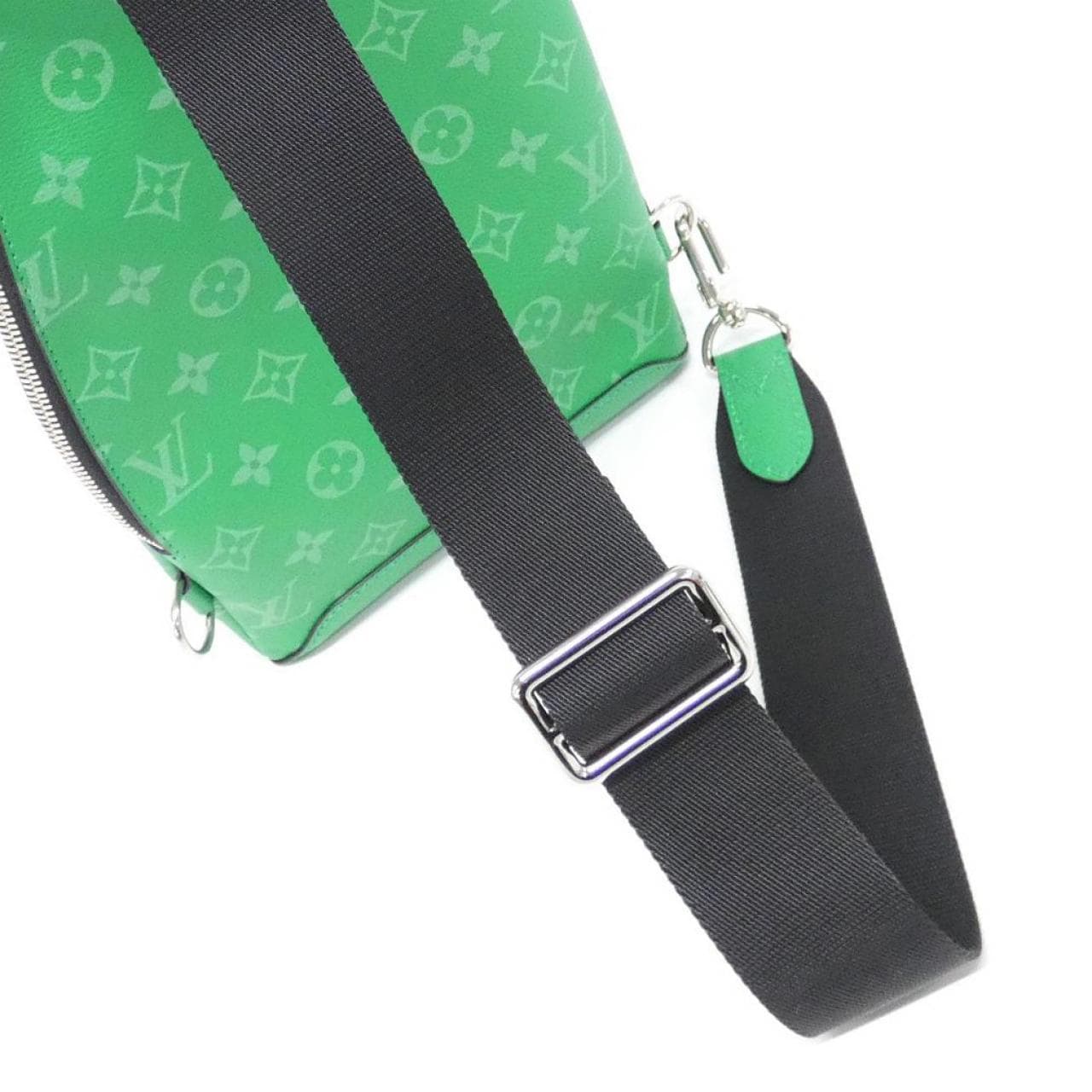 ルイヴィトン タイガ ラマ デュオ スリングバック M31000 バッグ