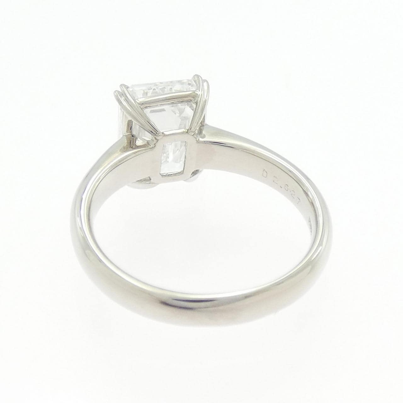 PT900 ダイヤモンド リング 2.627CT E VVS2 エメラルドカット