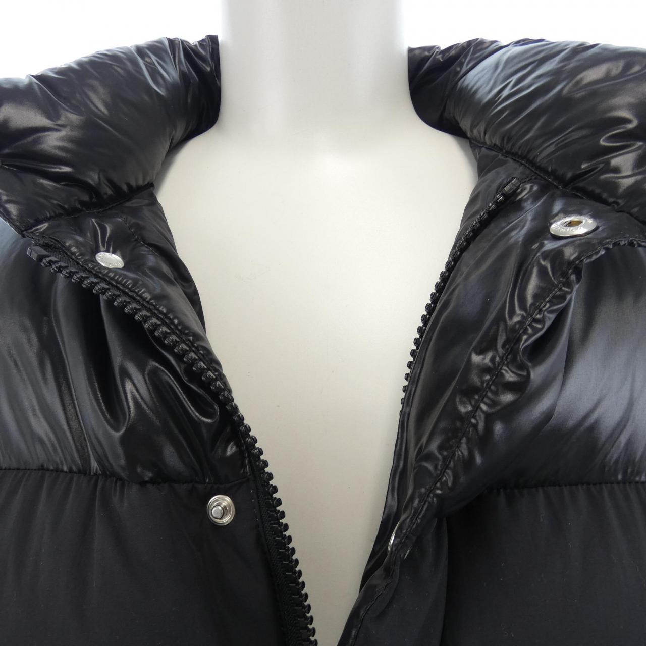 モンクレール MONCLER AYNARD ダウンジャケット