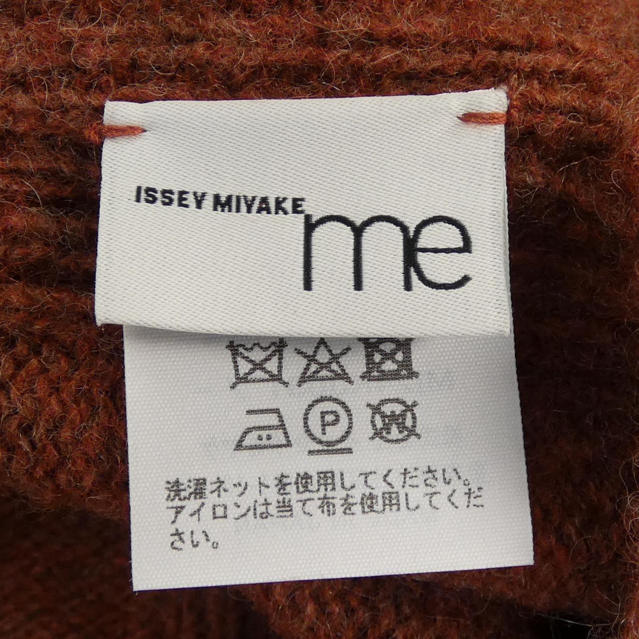 ミーイッセイミヤケ me ISSEY MIYAKE MI24KJ031 ニット