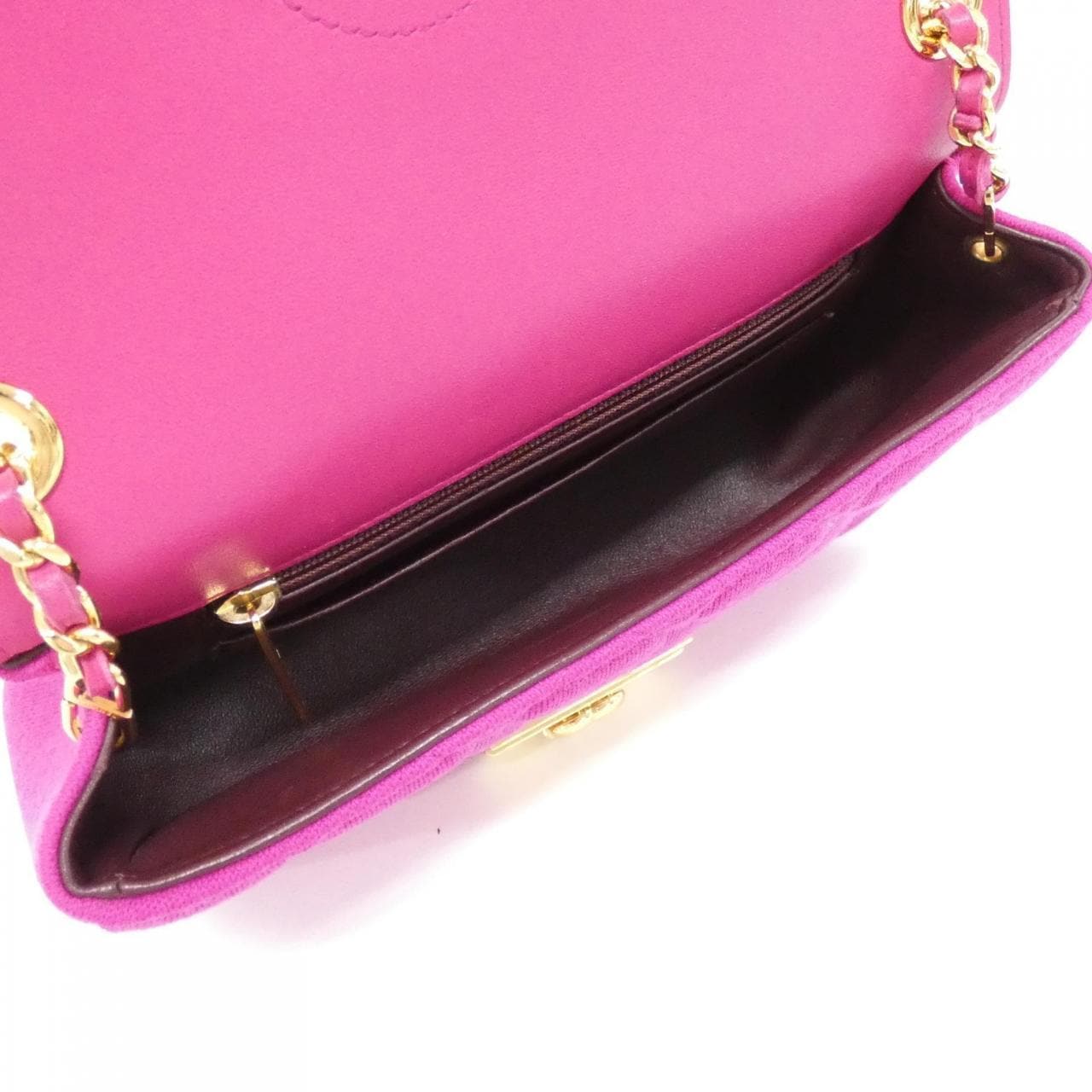 シャネル ショルダーバッグ