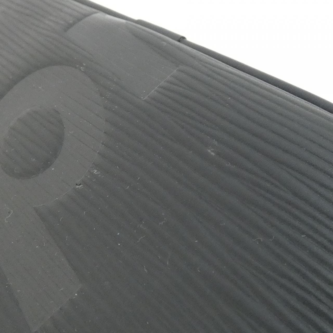 ルイヴィトン エピ(SUPREME) ダヌーブ M53431 ショルダーバッグ