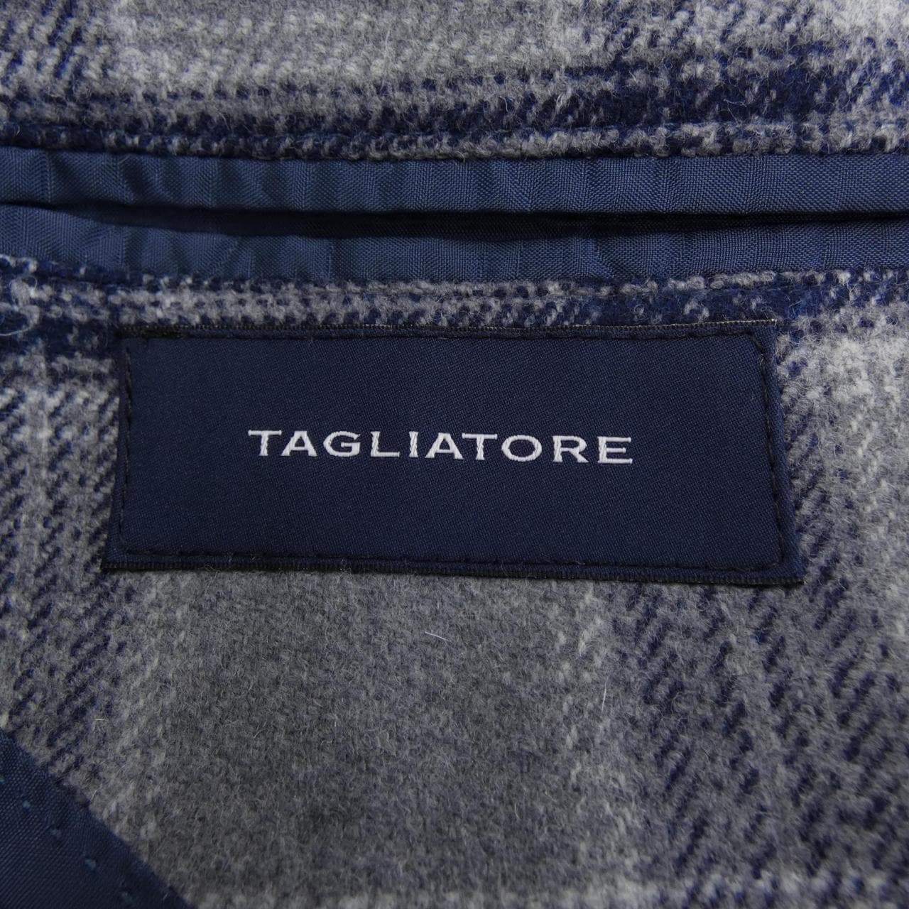タリアトーレ TAGLIATORE ジャケット