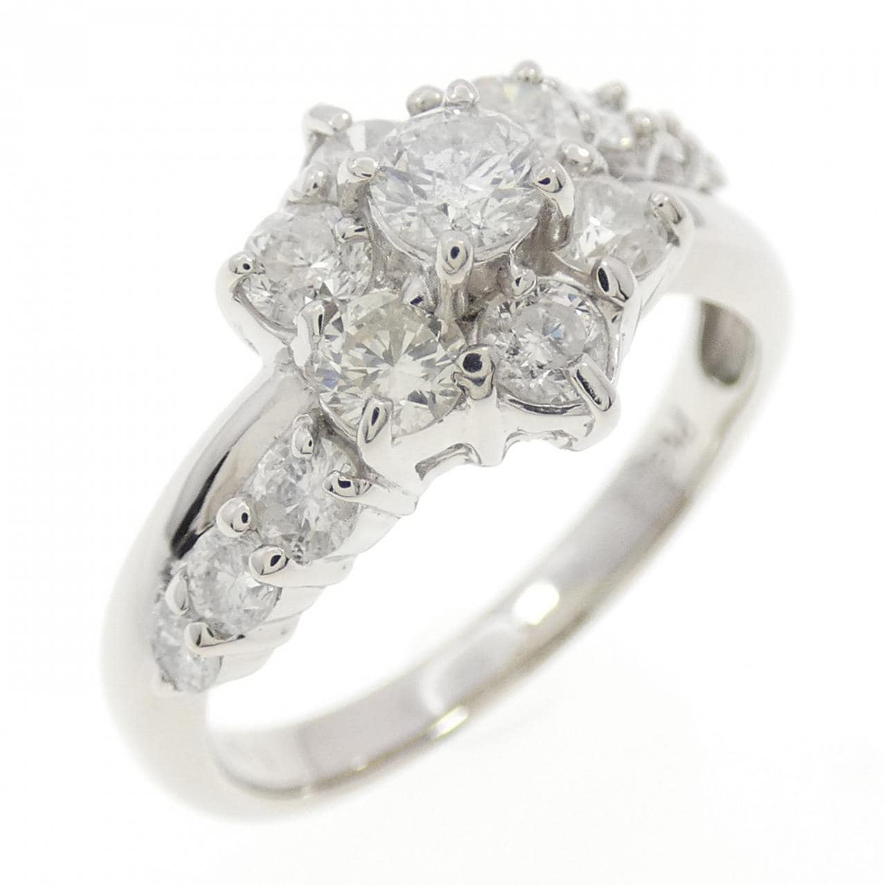 PT900 フラワー ダイヤモンド リング 1.00CT