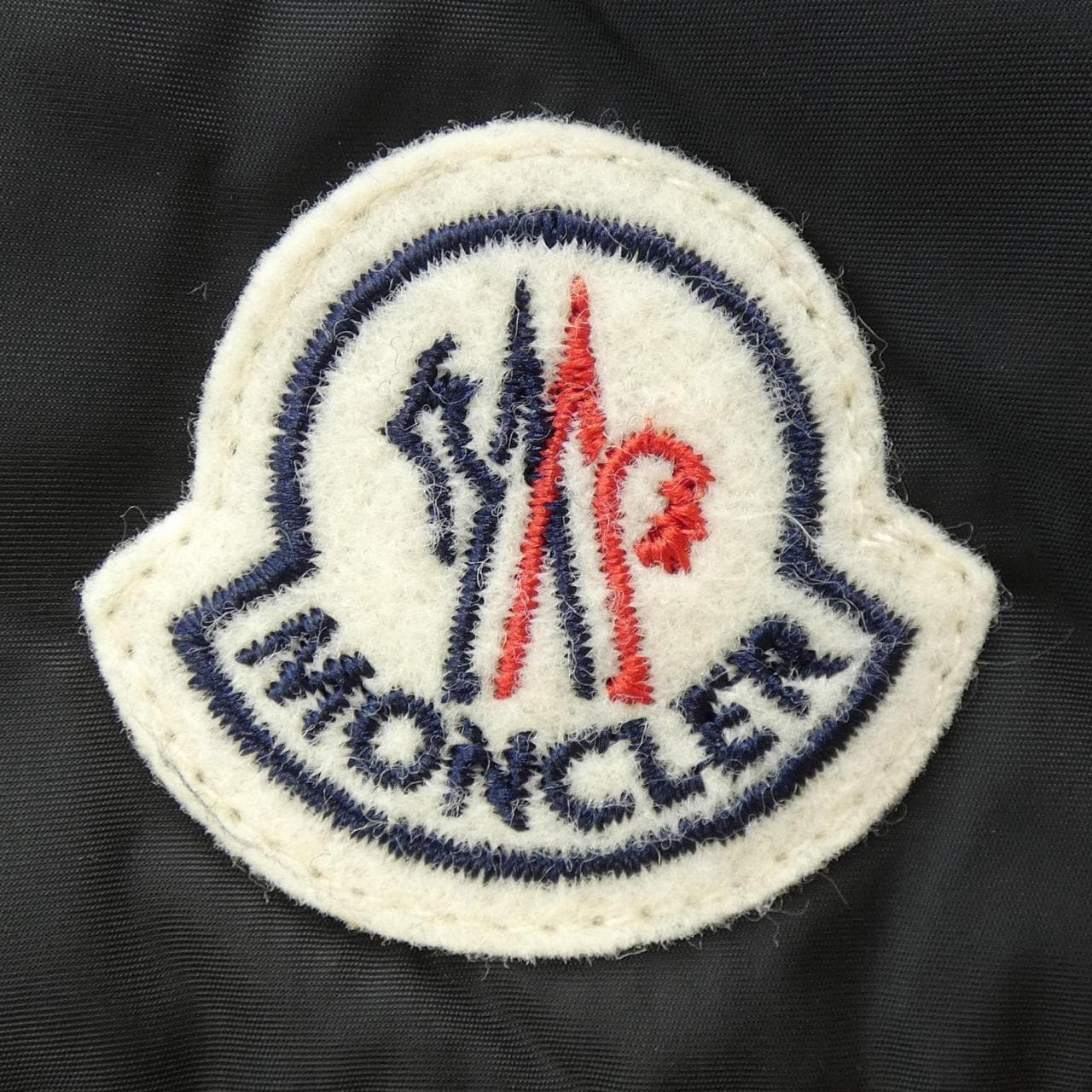 モンクレールエス MONCLER S ダウンベスト