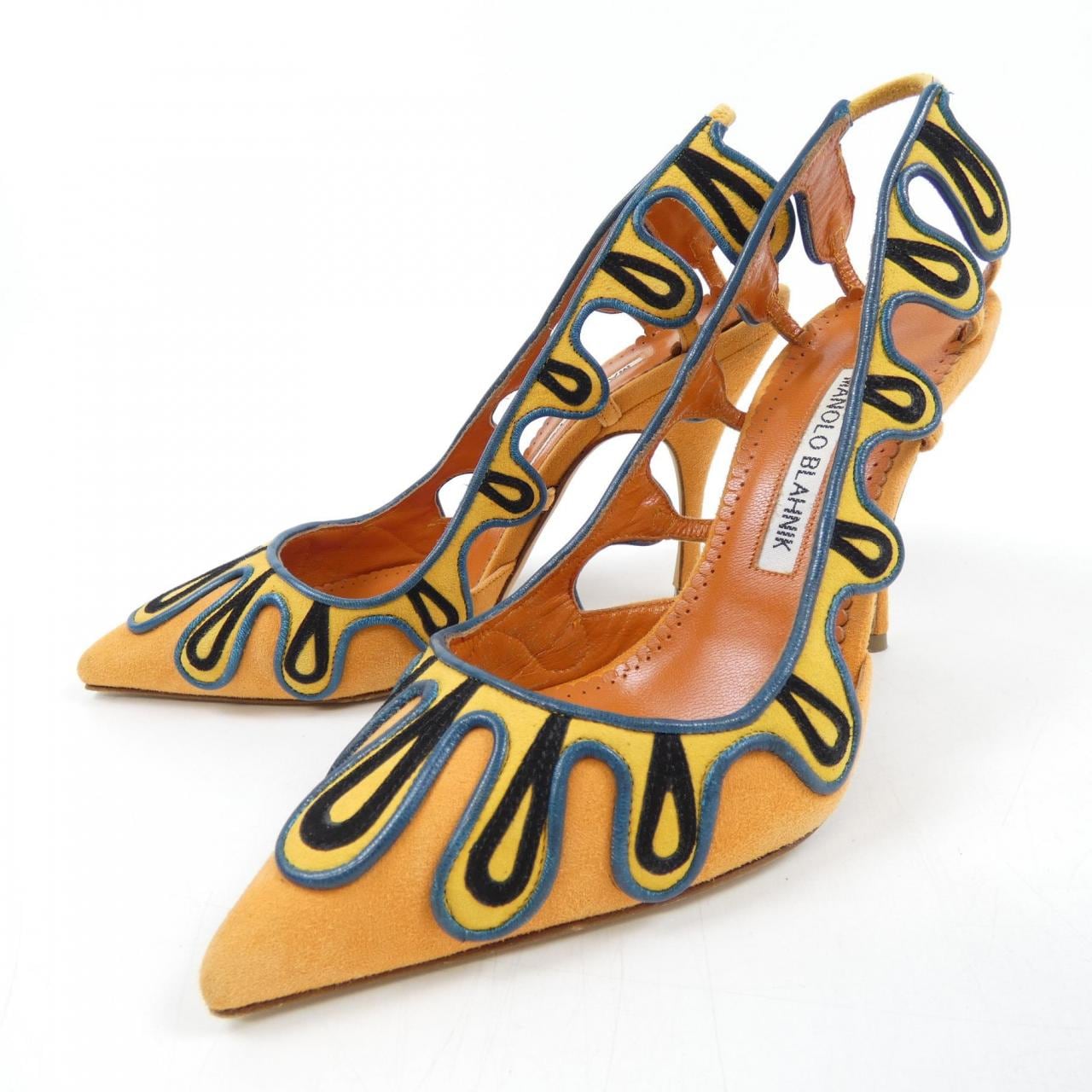 マノロブラニク MANOLO BLAHNIK パンプス