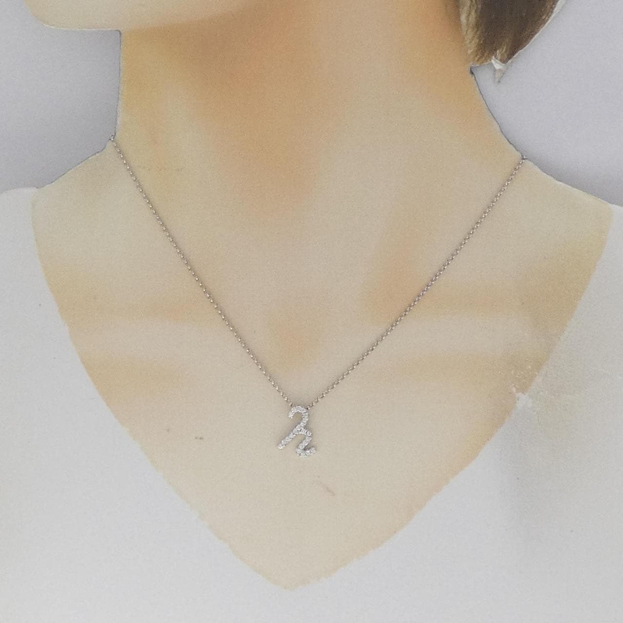 K18WG イニシャルH ダイヤモンド ネックレス 0.23CT