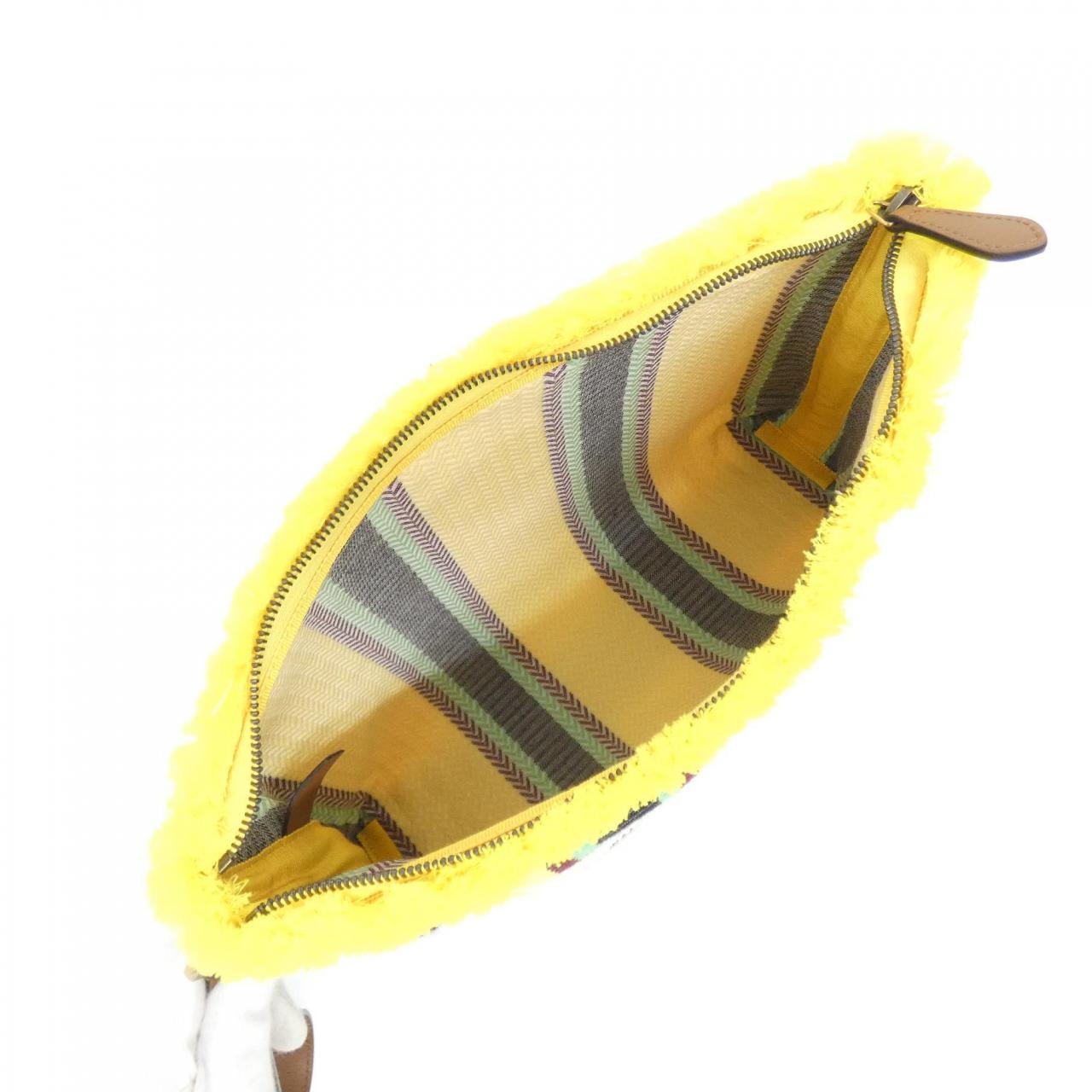 グッチ 822870 FAEF8 バッグ