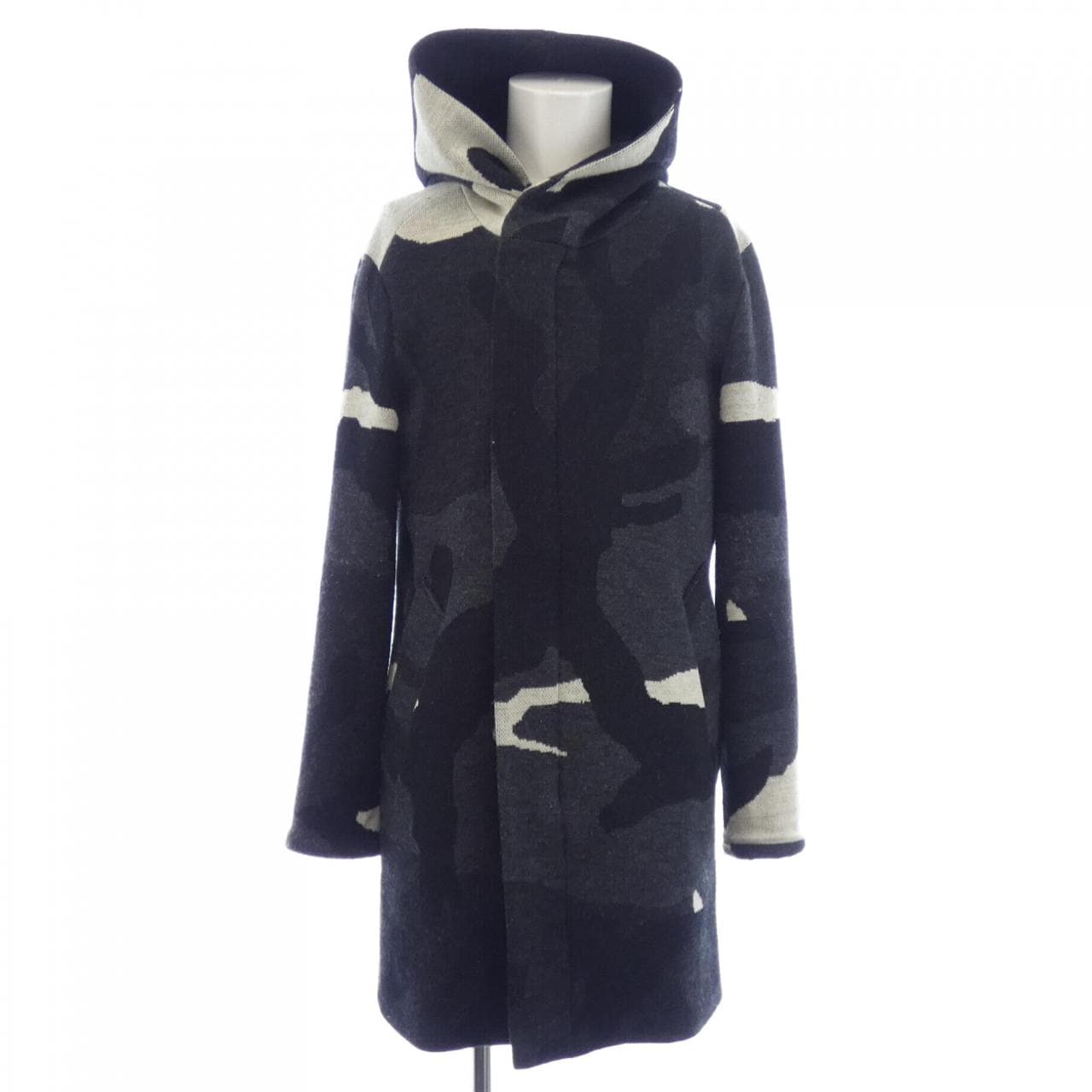 ウノピュウノウグァーレトレ 1 piu 1 uguale 3 コート