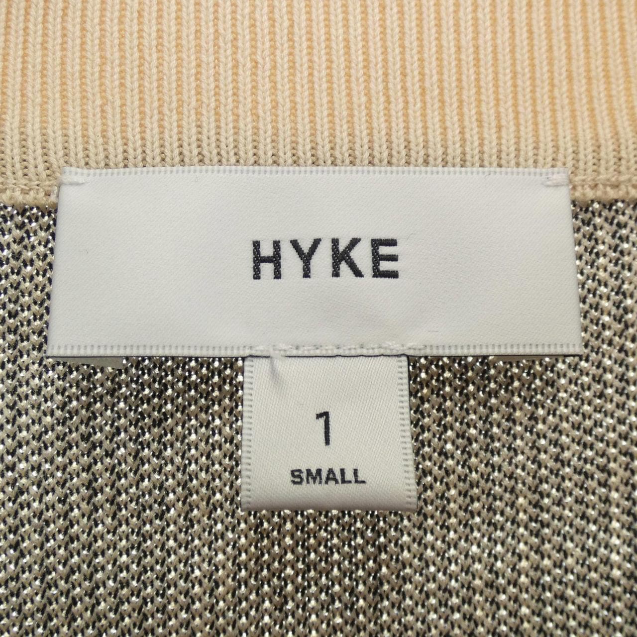 ハイク HYKE トップス