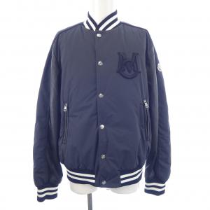 モンクレール MONCLER ダウンジャケット