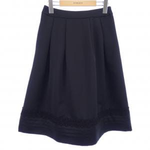 トゥービーシック TO BE CHIC スカート