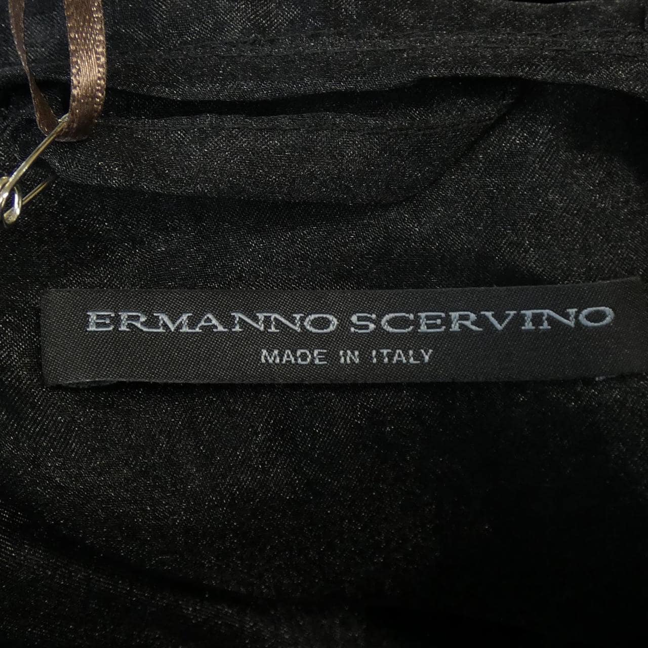 エルマンノシュエルビーノ ERMANNO SCERVINO パーカー