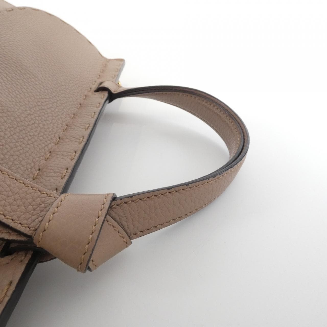 グッチ マーモント 421890 バッグ