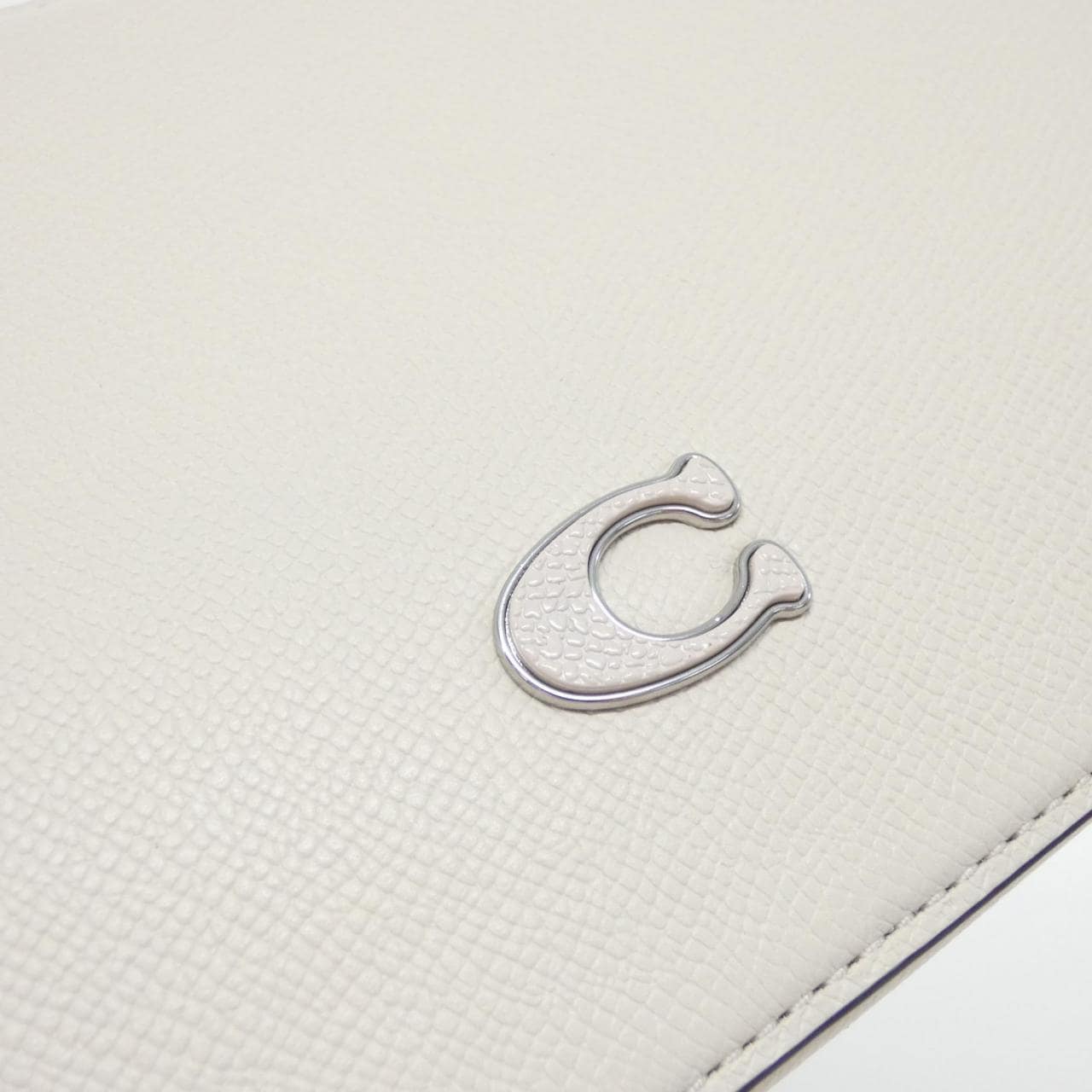 【新品】コーチ CJ842 ショルダーバッグ