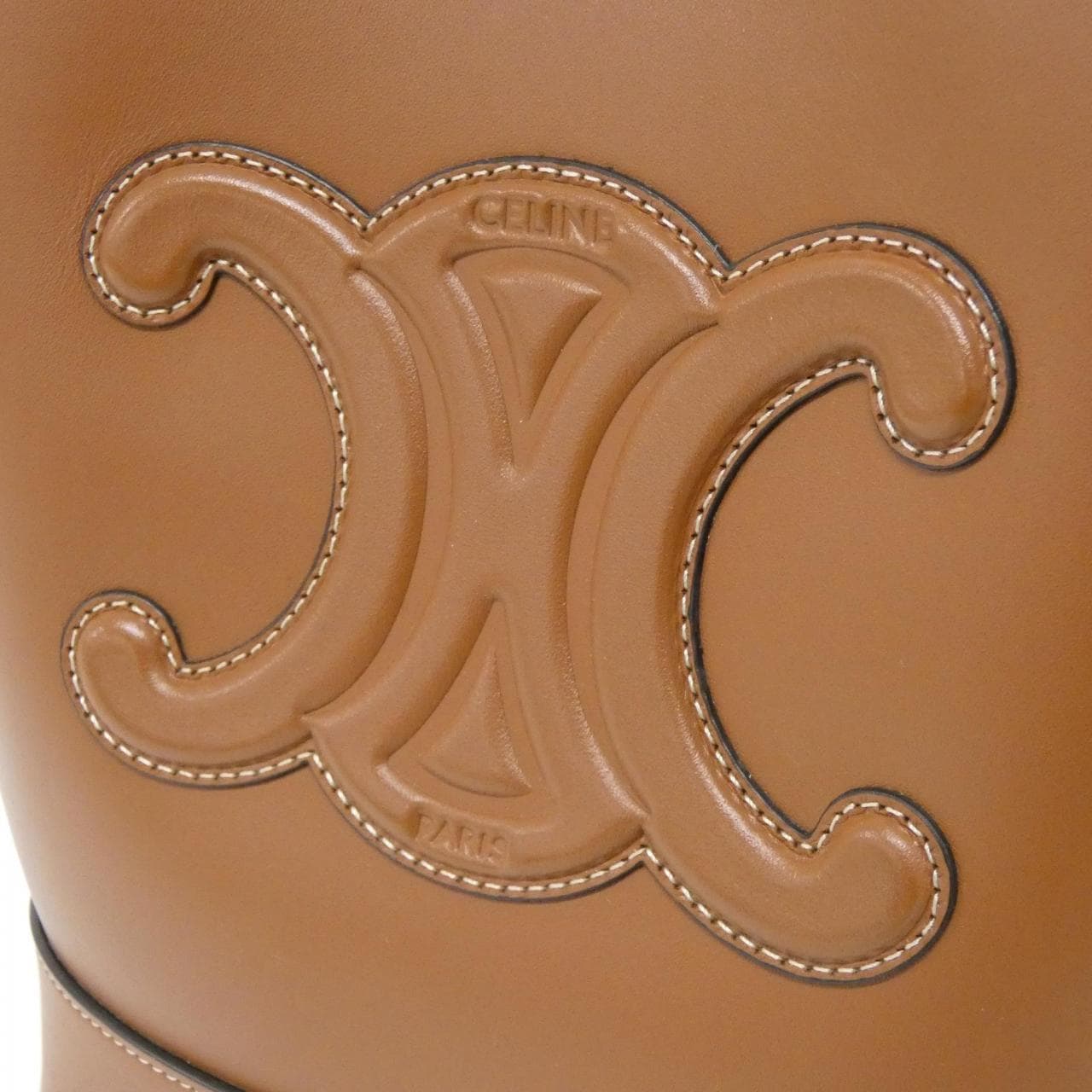 セリーヌ スモール バケット キュイル トリオンフ 198243DU3 ショルダーバッグ