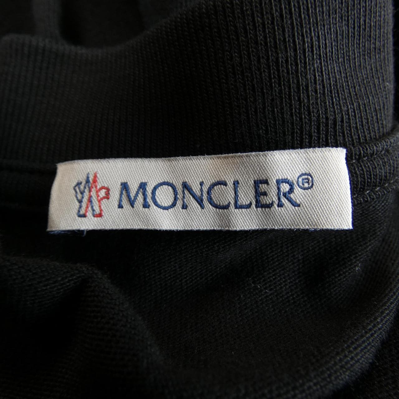 モンクレール MONCLER 10918D00001 Tシャツ